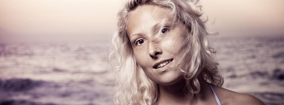 手机轰在线轰炸免费